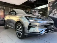 Neu BYD Seal U Design 324 PS (238 kW) 2026 Grau SUV