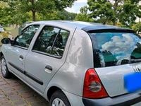 Gebraucht Renault Clio II 75 PS (55 kW) 2003 Silber Kleinwagen