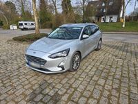 Używany Ford Focus Titanium 150 KM (110 kW) 2021 Srebrny Sedan/Limuzyna