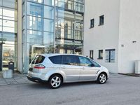 Gebraucht Ford S-MAX Titanium 131 PS (96 kW) 2007 Silber Van / Kleinbus