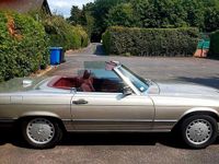 Gebraucht Mercedes 560 230 PS (169 kW) 1987 Gold Cabrio