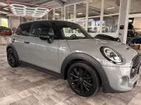 Używany Mini Cooper S 192 KM (141 kW) 2018 Szary Hatchback