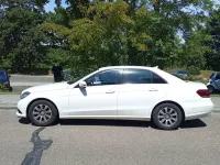 Gebraucht Mercedes E220 Edition 170 PS (125 kW) 2015 Weiß Limousine
