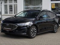 Gebraucht Ford Focus Titanium 125 PS (91 kW) 2025 Schwarz Limousine