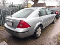 Gebraucht Ford Mondeo Trend 125 PS (91 kW) 2003 Silber Limousine