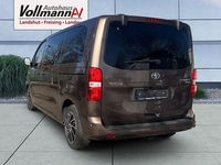 Gebraucht Toyota Proace Verso Comfort 150 PS (110 kW) 2016 Barriquebraun metallic Kombi