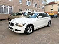 Gebraucht BMW 114 112 PS (82 kW) 2012 Weiß Kleinwagen