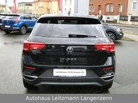 Gebraucht VW T-Roc United 150 PS (110 kW) 2021 Schwarz metallic SUV