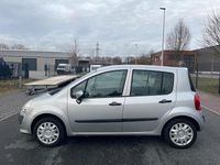 Gebraucht Renault Modus 75 PS (55 kW) 2009 Silber Van / Kleinbus
