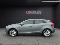 Gebraucht Volvo V40 Momentum 150 PS (110 kW) 2016 Osmium grey / metallic Kombi