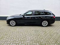 gebraucht BMW 320 d*NAVIPROF*HUD*KAMERA*PANORAMA*LED