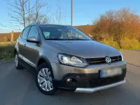 Gebraucht VW Polo Cross 90 PS (66 kW) 2015 Gold Kleinwagen
