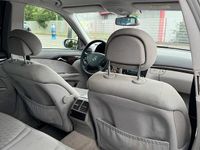 Gebraucht Mercedes E270 177 PS (130 kW) 2004 Silber Limousine