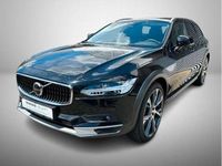 Gebraucht Volvo V90 CC Ultimate 235 PS (172 kW) 2023 Onyx black / metallic Kombi