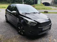 Gebraucht Ford Ka Plus 86 PS (63 kW) 2017 Schwarz Kleinwagen