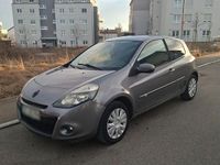 Gebraucht Renault Clio II 75 PS (55 kW) 2010 Grau Limousine