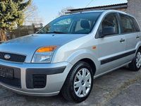 Gebraucht Ford Fusion Ambiente 80 PS (58 kW) 2011 Silber Kleinwagen