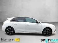 Second-hand Opel Astra 131 CP (96 kW) 2024 Alb Berlinǎ