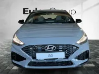 Neu Hyundai i30 150 PS (110 kW) 2026 Grau Limousine