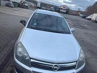 Gebraucht Opel Astra 103 PS (75 kW) 2005 Silber Kombi