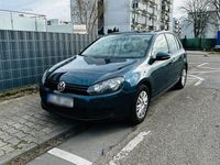 Gebraucht VW Golf VI 122 PS (89 kW) 2009 Blau Kleinwagen