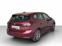 Gebraucht BMW 220 Active Tourer 170 PS (125 kW) 2025 Rot Van / Kleinbus