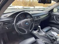 Gebraucht BMW 330 272 PS (200 kW) 2011 Schwarz Coupé