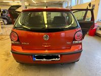 Gebraucht VW Polo 70 PS (51 kW) 2006 Orange Kleinwagen