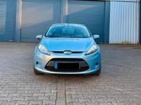 Gebraucht Ford Fiesta 82 PS (60 kW) 2009 Grau Kleinwagen