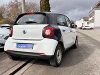 Gebraucht Smart ForFour Basis 71 PS (52 kW) 2019 Schwarz Kleinwagen