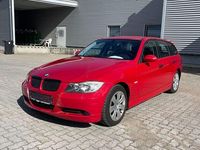 Gebraucht BMW 320 129 PS (94 kW) 2006 Rot Kombi