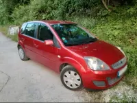 Gebraucht Ford Fiesta 70 PS (51 kW) 2008 Rot Kleinwagen