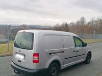 Gebraucht VW Caddy Maxi 102 PS (75 kW) 2013 Silber Van / Kleinbus