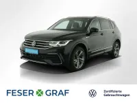 Second-hand VW Tiguan R-line 150 CP (110 kW) 2023 Negru SUV