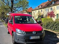 Second-hand VW Caddy 86 CP (63 kW) 2013 Roșu Monovolum