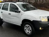 Usata Dacia Duster Basis 105 CV (77 kW) 2013 Bianco SUV