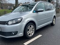 gebraucht VW Touran 1,6 Diesel automatik 5 sitze