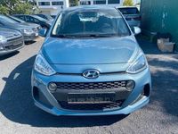 Gebraucht Hyundai i10 88 PS (64 kW) 2017 Blau Kleinwagen