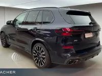 Gebraucht BMW X5 M Sport 530 PS (389 kW) 2025 Carbonschwarz metallic SUV