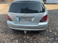 Gebraucht Mercedes R320 224 PS (164 kW) 2007 Silber Van / Kleinbus