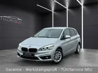 Gebraucht BMW 218 Active Tourer Basis 155 PS (114 kW) 2016 Silber Van / Kleinbus