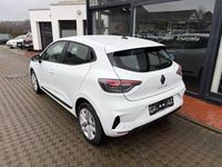 Neu Renault Clio V Evolution 91 PS (66 kW) 2025 Weiß Limousine