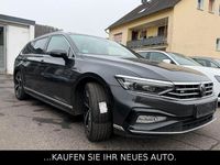 Gebraucht VW Passat R-line 200 PS (147 kW) 2023 Grau Kombi