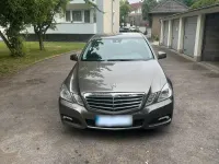 Gebraucht Mercedes E200 170 PS (125 kW) 2010 Grau Limousine