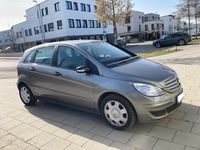 Gebraucht Mercedes B180 109 PS (80 kW) 2007 Braun Van / Kleinbus