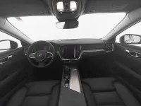 Gebraucht Volvo V60 Plus 197 PS (144 kW) 2025 Onyx black / metallic Kombi