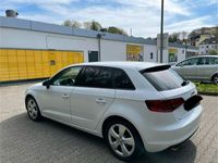 gebraucht Audi A3 Sportback 1.8 TFSI S tronic (8V) Ambiente