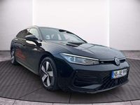 Gebraucht VW Passat R-line 150 PS (110 kW) 2025 Schwarz Kombi