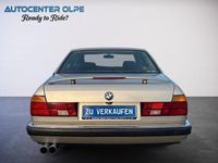 Gebraucht BMW 735 211 PS (155 kW) 1987 Gelb Limousine