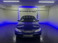 Gebraucht Ford Mondeo 116 PS (85 kW) 2000 Blau Limousine